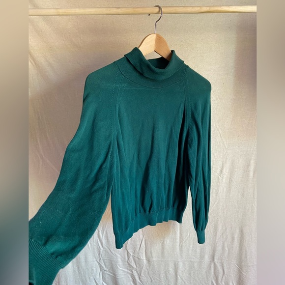 Forest Green Turtleneck - Picture 2 of 4